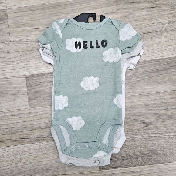 Carter's Baby Neutral Unisex Bodysuits Vegetable And Cloud Patterns Size 0-3... - Picture 3 of 4